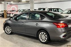 نيسان سنترا